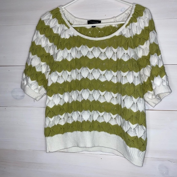 Calligraphie Knit Shirt Half Sleeve Sweater Women's Size Medium - Picture 1 of 9